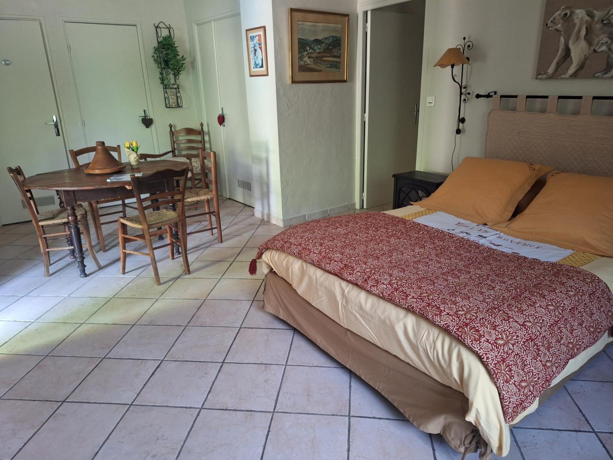 La Cartagene - Chambre Double Calvisson Exterior foto
